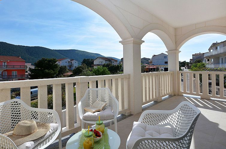 Vakantiehuis Villa Belezza 1 in der Nähe des Strandes