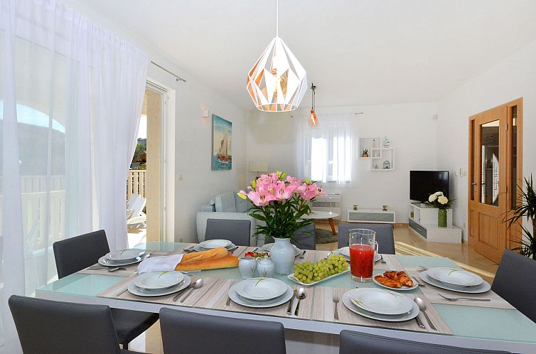 Vakantiehuis Villa Belezza 1 in der Nähe des Strandes