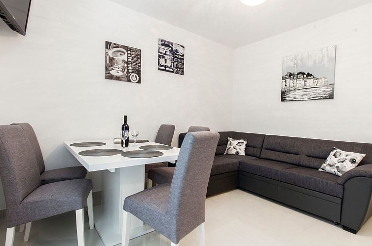 Appartement Wohnung mit Blick auf das Wasser