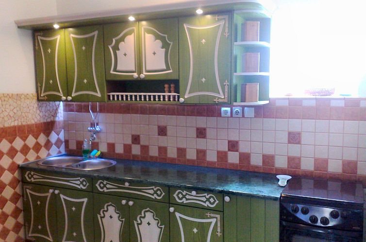 Appartement mit einer überdachten Terrasse