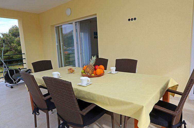 Appartement für 4 Personen  + 2 Kinder ca. 100 m&sup2; in G