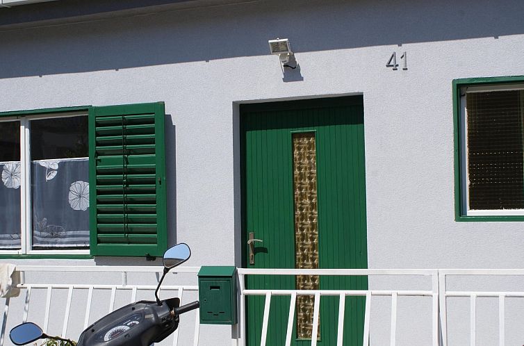 Appartement Wohnung mit herrlichen Blick aufs Meer und Grill