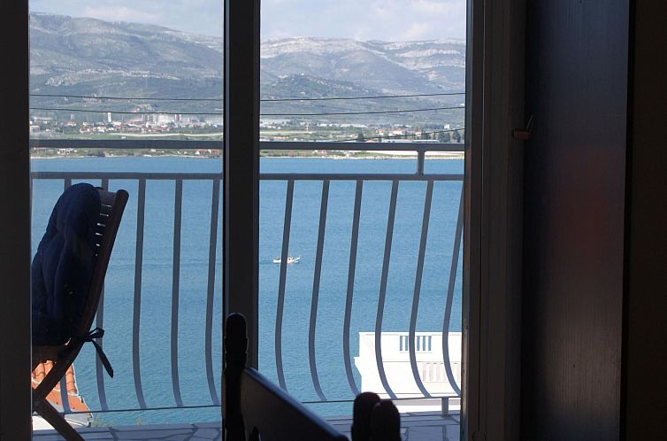 Appartement Wohnung mit herrlichen Blick aufs Meer und Grill