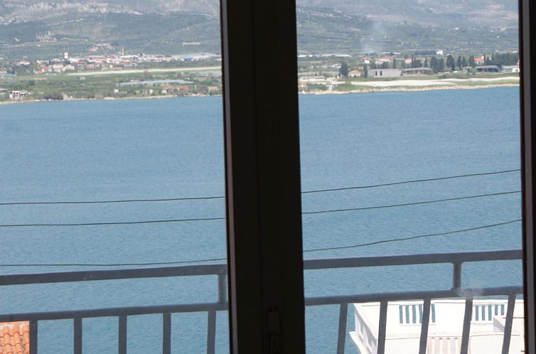 Appartement Wohnung mit herrlichen Blick aufs Meer und Grill