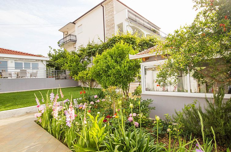 Appartement Appartement mit großem Balkon