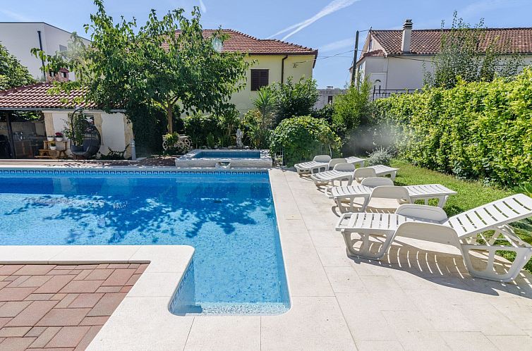 Appartement mit Whirlpool