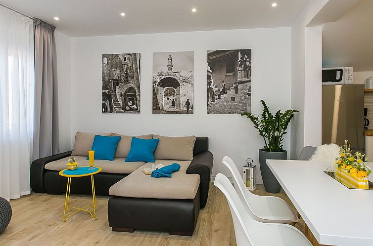 Appartement "Irena II"