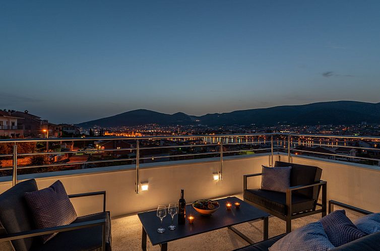 Vakantiehuis Luxuriöse Ferienvilla mit privatem Pool