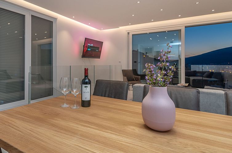 Vakantiehuis Luxuriöse Ferienvilla mit privatem Pool