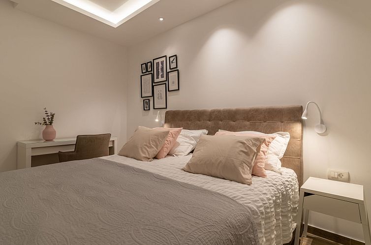 Vakantiehuis Luxuriöse Ferienvilla mit privatem Pool