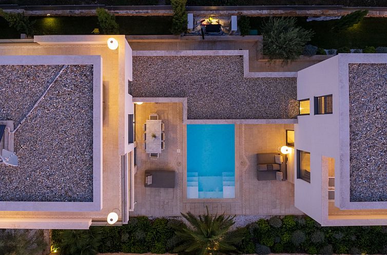 Vakantiehuis Four Seasons Vrsi