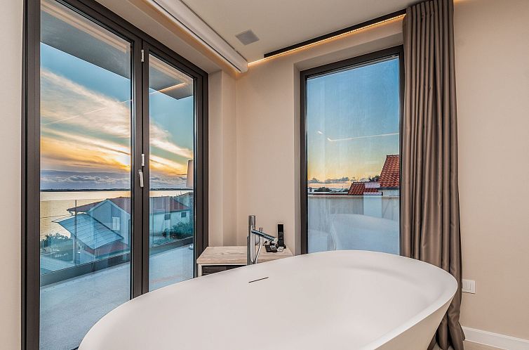 Vakantiehuis Four Seasons Vrsi