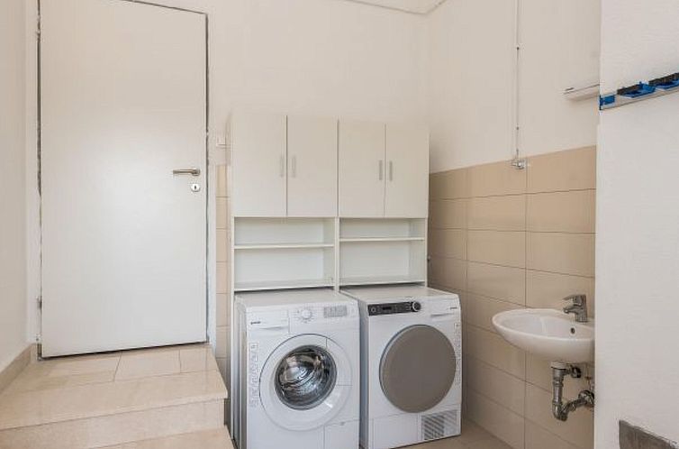 Vakantiehuis Great Villa Field Hills with sauna and jacuzzi