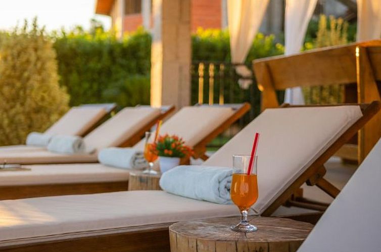 Vakantiehuis Holiday Home Beti with heated pool