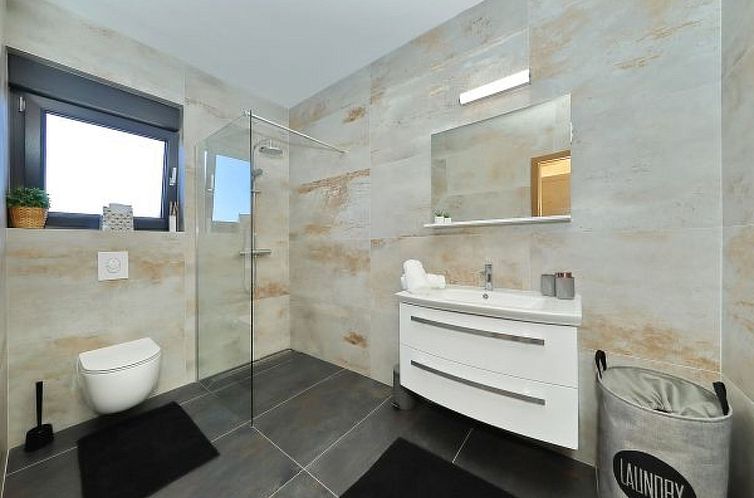 Vakantiehuis Villa Good Vibes with heated pool