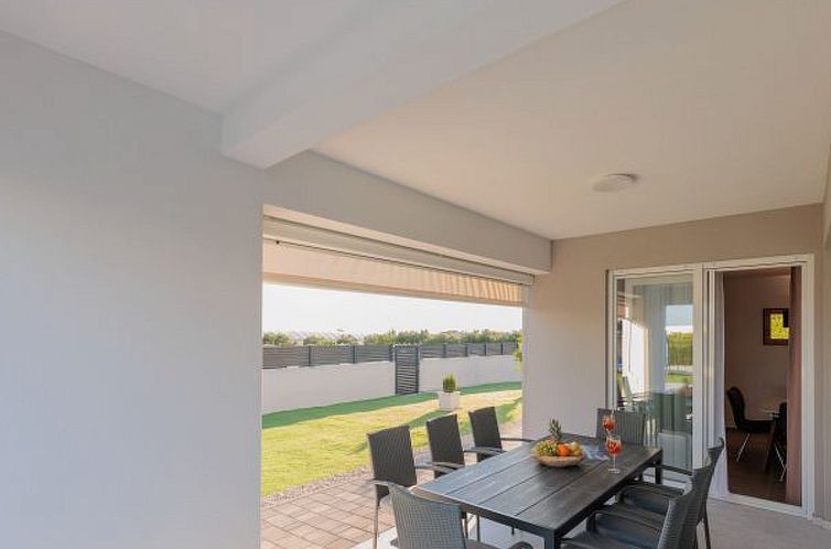 Vakantiehuis Stunning Villa Marea with a private pool