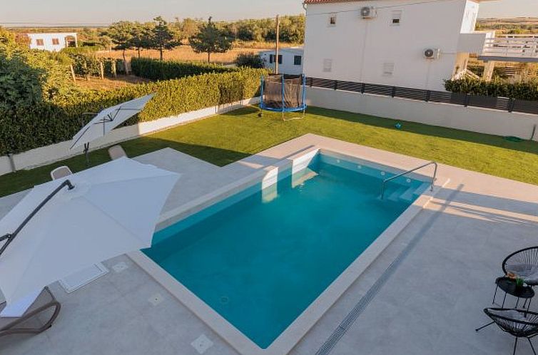 Vakantiehuis Stunning Villa Marea with a private pool