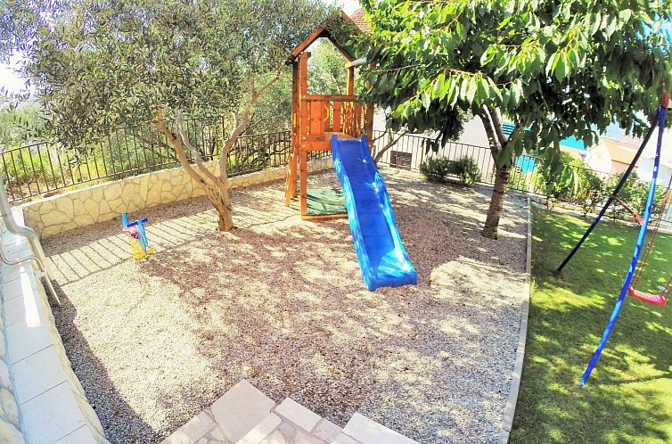 Appartement Erdgeschosswohnung mit viel Komfort und Terrasse