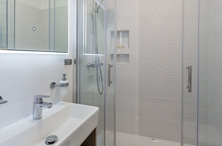 Appartement Charmantes Studio Irena - EOS CROATIA
