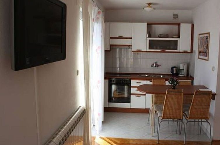 Appartement Gemütliche Wohnung in Seget Donji mit Grill und