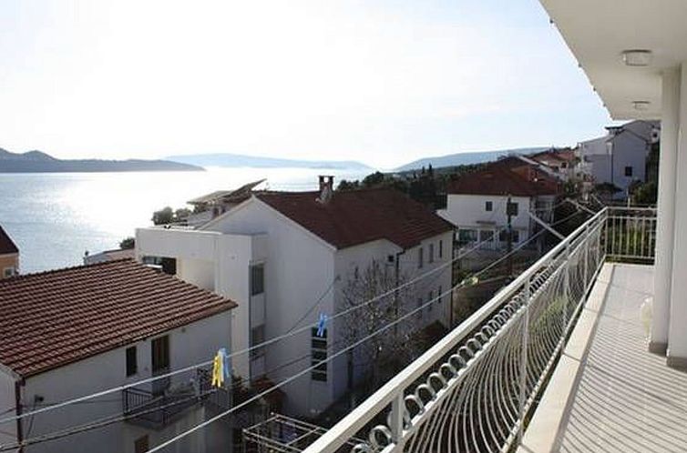 Appartement Gemütliche Wohnung in Seget Donji mit Grill und