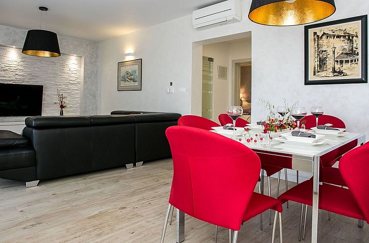 Appartement Wohnung "Irena III" mit Blick auf das Wasser