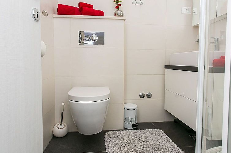 Appartement Wohnung "Irena III" mit Blick auf das Wasser