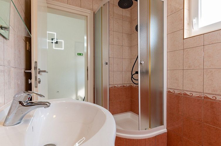 Appartement Moderne Ferienwohnung Zen 2