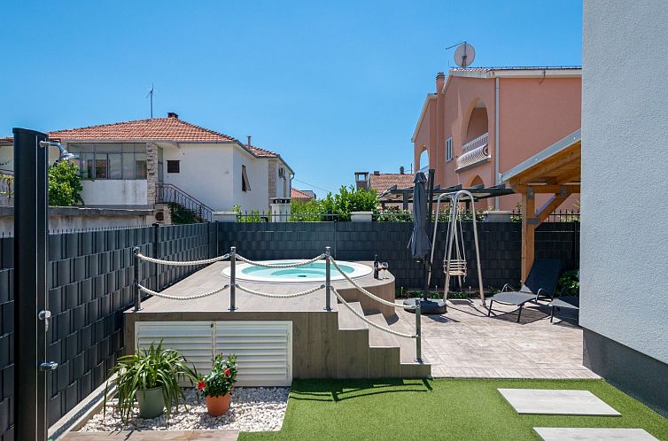 Appartement Stilvolle Wohnung Sun mit Jacuzzi