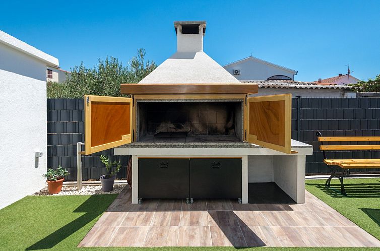 Appartement Stilvolle Wohnung Sun mit Jacuzzi