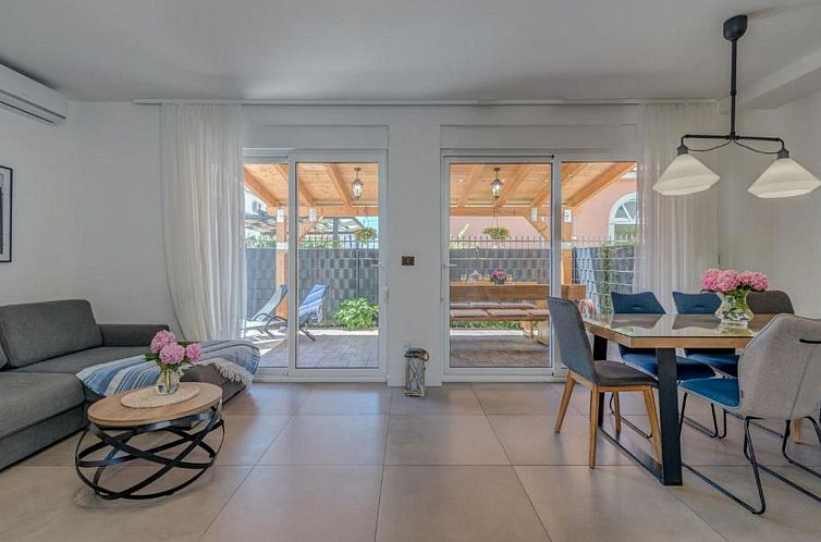 Appartement Stilvolle Wohnung Sun mit Jacuzzi