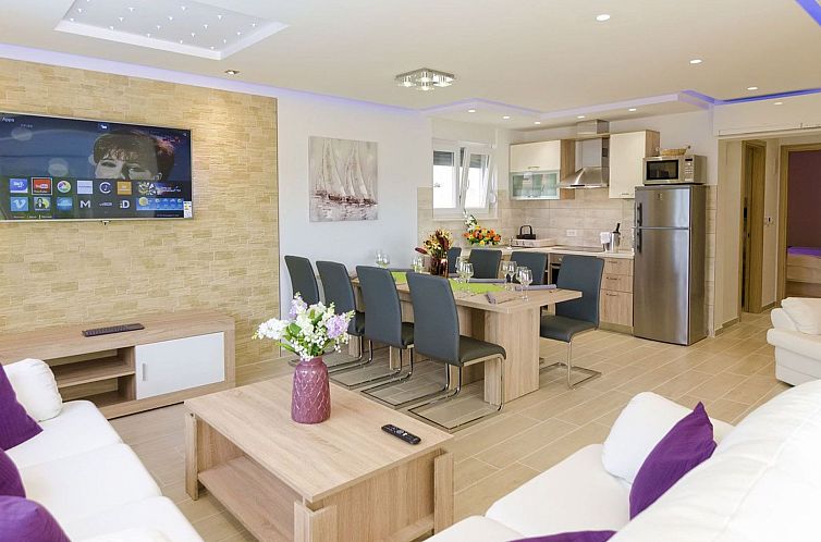 Vakantiehuis Luxuriöse Fünf-Sterne-Villa Magic