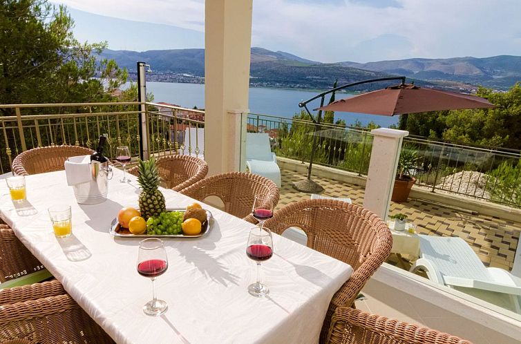 Vakantiehuis Luxuriöse Fünf-Sterne-Villa Magic