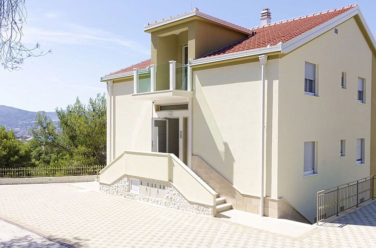 Vakantiehuis Luxuriöse Fünf-Sterne-Villa Magic