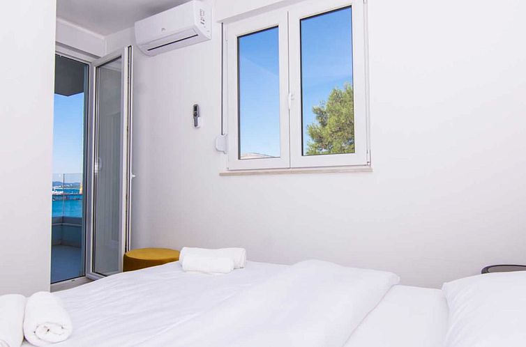 Appartement "Blue Sky" direkt am Strand