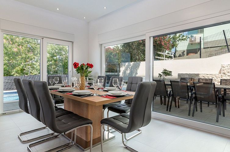 Vakantiehuis Luxuriöse Villa Fantasy mit Meerblick und Pool