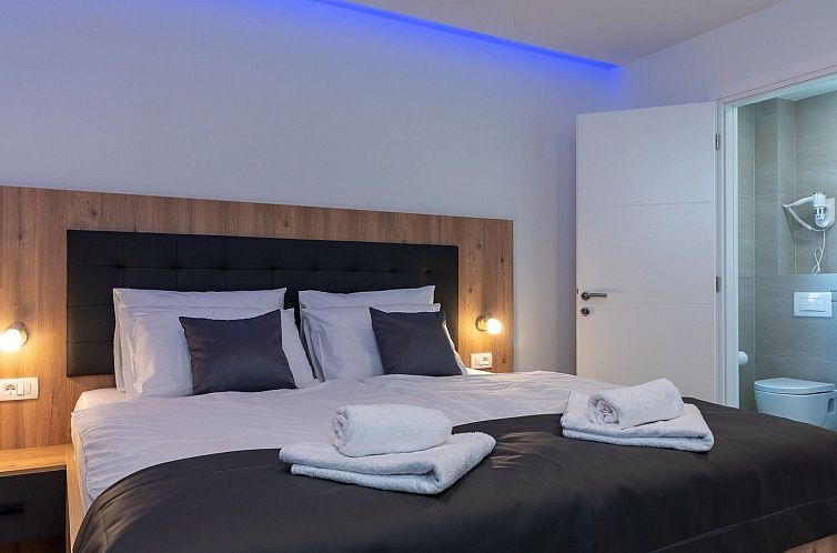 Vakantiehuis Luxuriöse Villa Fantasy mit Meerblick und Pool