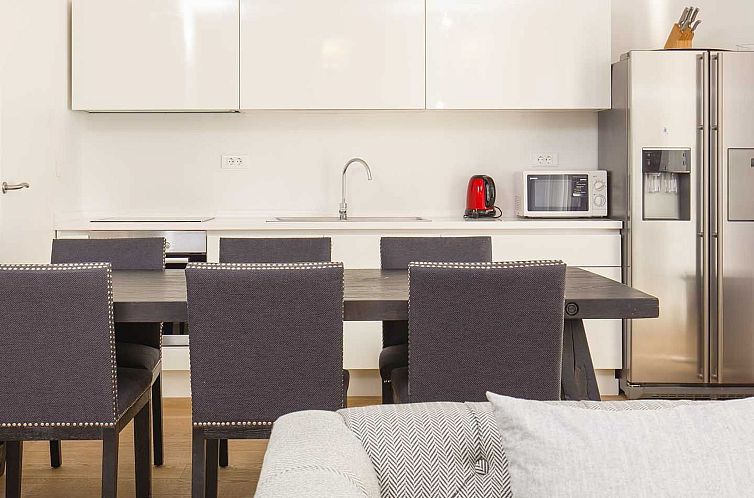 Vakantiehuis Luxuriöse Ferienvilla am Strand Luna Azzurra