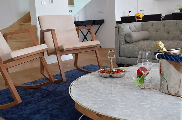 Vakantiehuis Luxuriöse Ferienvilla am Strand Luna Azzurra