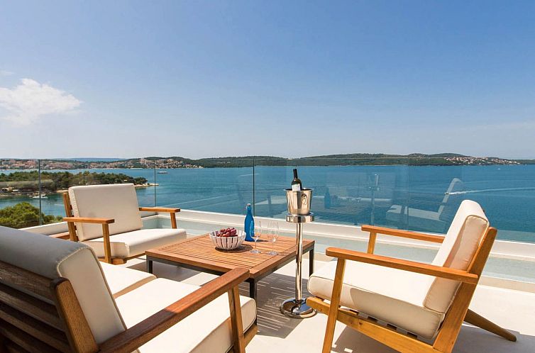 Appartement "White Sky" direkt am Strand