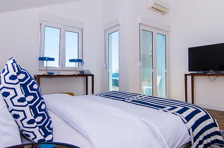 Appartement "White Sky" direkt am Strand