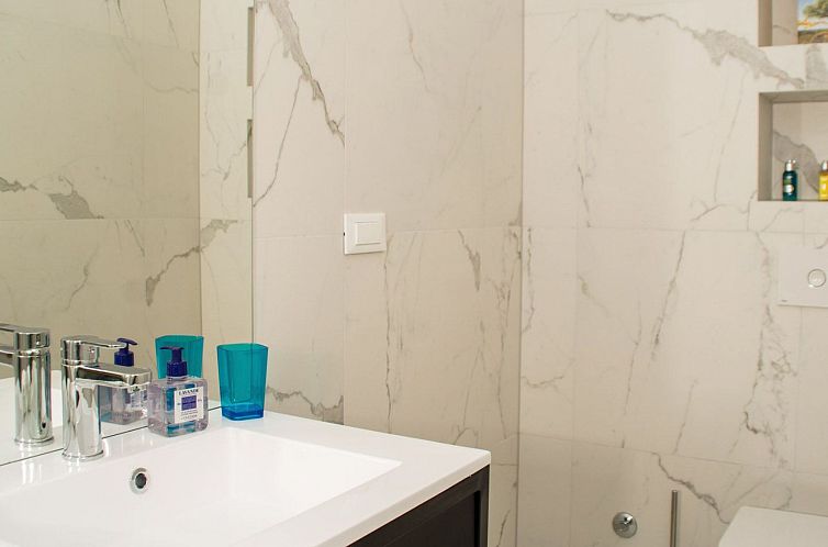 Appartement "White Sky" direkt am Strand