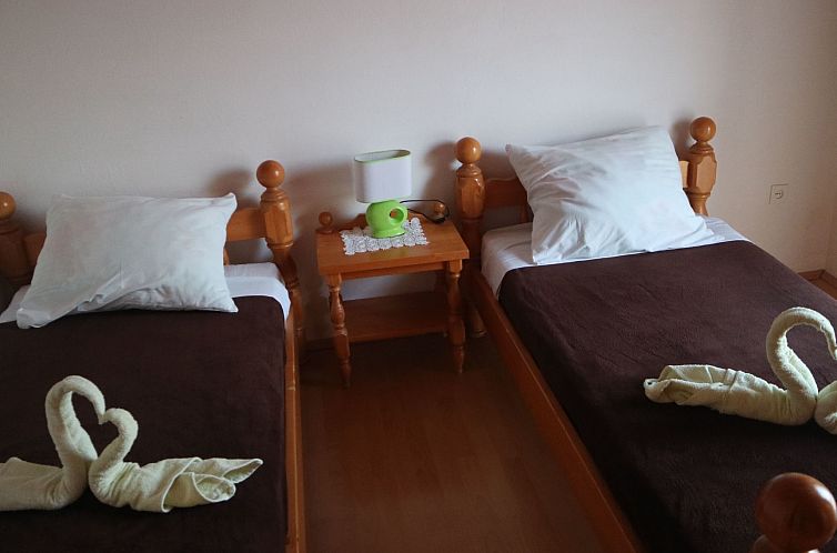 Appartement "Antun" am Strand