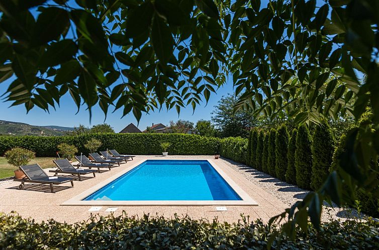 Vakantiehuis Holiday house Anetta