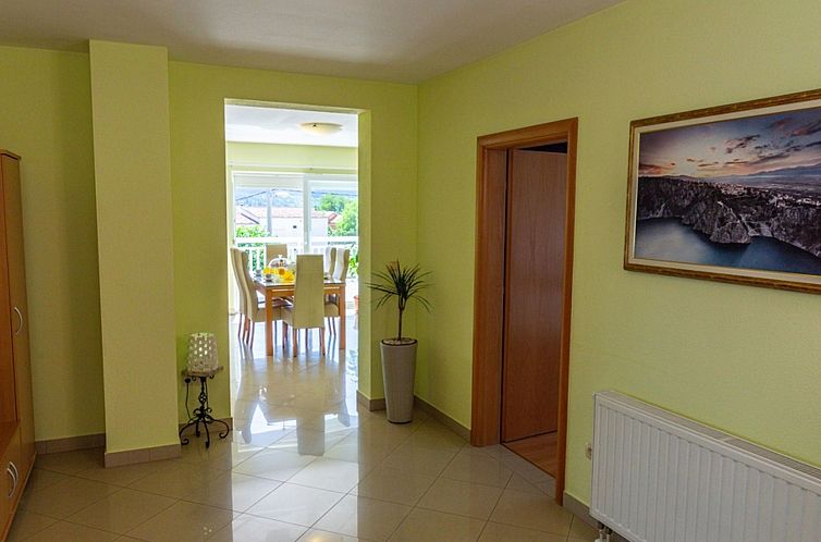 Vakantiehuis Holiday house Anetta