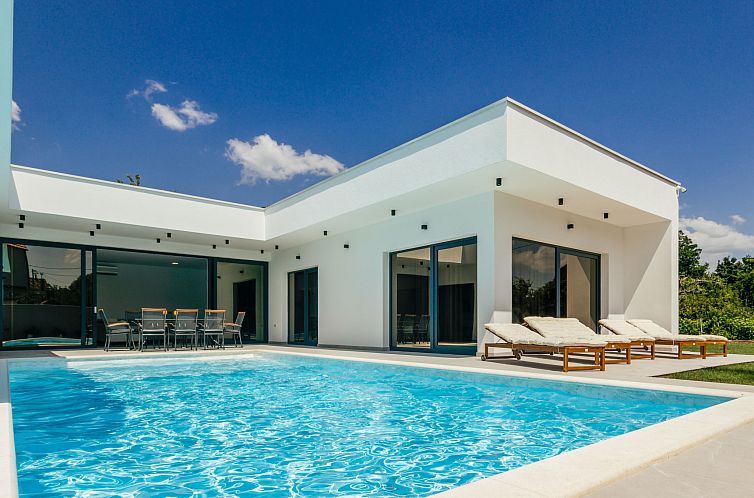 Guest house 10320125 - Holiday property Dalmatia - Vakantiehuis Olive