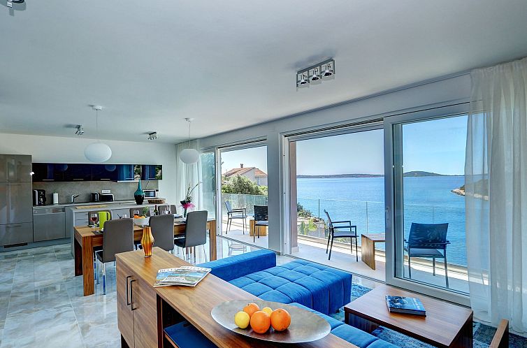 Appartement Villa by the Sea