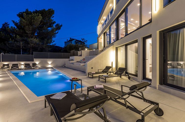 Vakantiehuis Mar Escape Villa mit Pool und Meerblick Kroatie