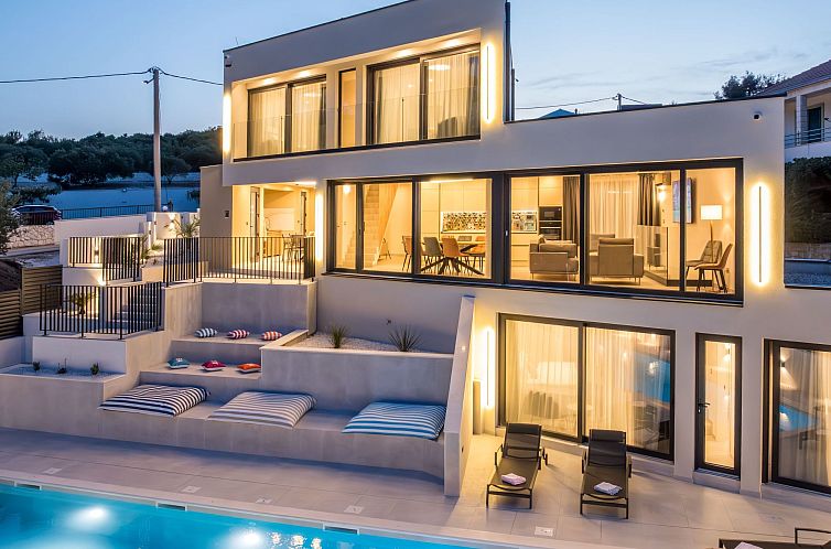 Vakantiehuis Mar Escape Villa mit Pool und Meerblick Kroatie