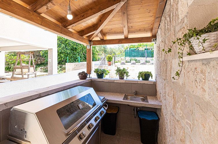 Vakantiehuis Steinvilla am Strand Nina - EOS CROATIA